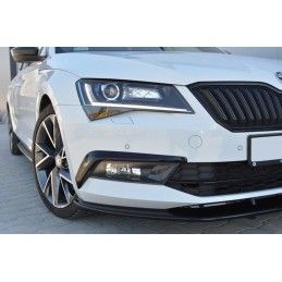 Maxton Cadres Pour Lumières Skoda Superb Mk3 Gloss Black, SK-SU-3-FV1G Tuning.fr