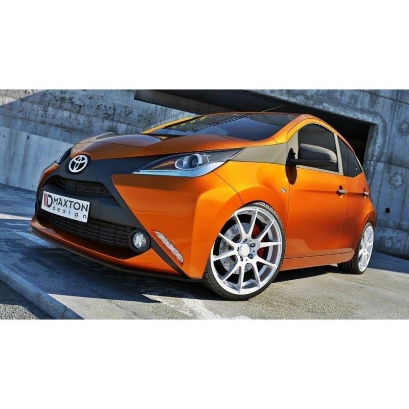 LAME AVANT MAXTON TOYOTA AYGO mk2 Noir Brillant