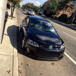 LAME AVANT MAXTON VW JETTA VI GLI Noir Brillant