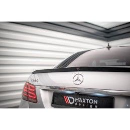 Maxton Spoiler Cap Mercedes-Benz E63 AMG / AMG-Line Sedan W212 Facelift Gloss Black, ME-E-212F-AMG-CAP1G Tuning.fr