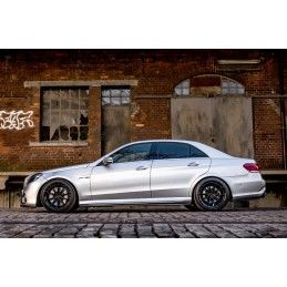 Maxton Rajouts Des Bas De Caisse Mercedes-Benz E63 AMG / AMG-Line Sedan W212 Facelift Gloss Black, ME-E-212F-AMG-SD1G Tuning.fr