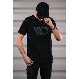 Black T-shirt with gray logo L