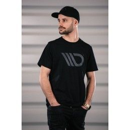 Black T-shirt with gray logo L