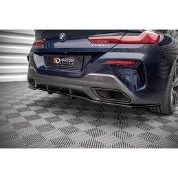 Central Arriere Splitter (avec une barre verticale) BMW 8 Gran Coupe M-Pack G16 Noir Brillant