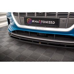 Maxton Lame Du Pare-Chocs Avant V.2 Audi e-tron Gloss Black, AU-ETRON-1-FD2G+FD2RG Tuning.fr