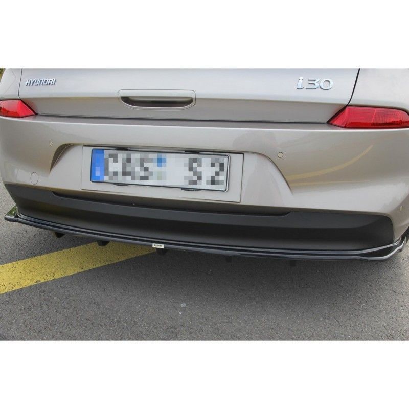 Maxton CENTRAL REAR SPLITTER (WITH VERTICAL BARS) HYUNDAI I30 MK3 HATCHBACK Gloss Black, Hyundai Maxton CENTRAL REAR SPLITTER (WITH VERTICAL BARS) HYUNDAI I30 MK3 HATCHBACK Gloss Black, Hyundai